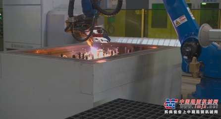 創(chuàng)新驅(qū)動(dòng)，品質(zhì)為先 福田雷薩以新材料研發(fā)筑牢高質(zhì)量發(fā)展根基